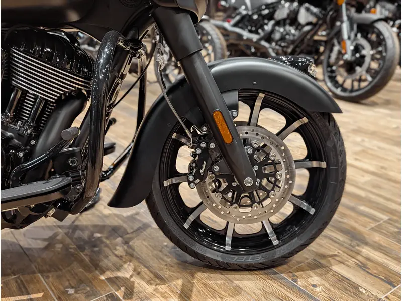 2026 Indian Motorcycle Chieftain Dark Horse + PowerBand Audio Package // Black Smoke