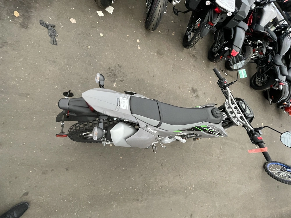 2025 Kawasaki Klx230 alt