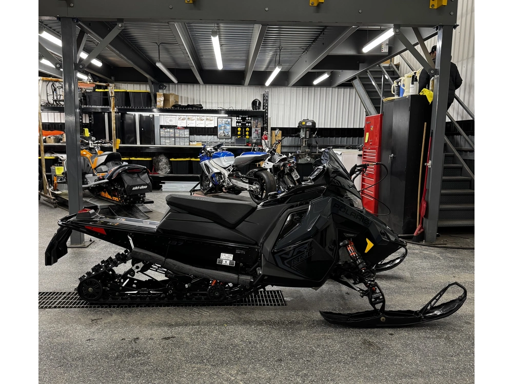 Polaris 850 Indy Vr1 Dynmx 2026 alt