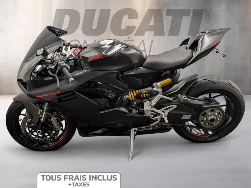 Ducati Panigale V2 2025 alt