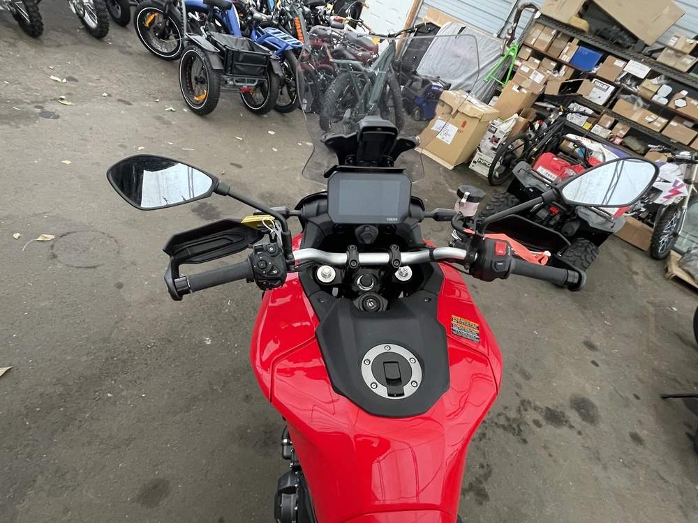 2025 Yamaha Tracer 9 Amt alt