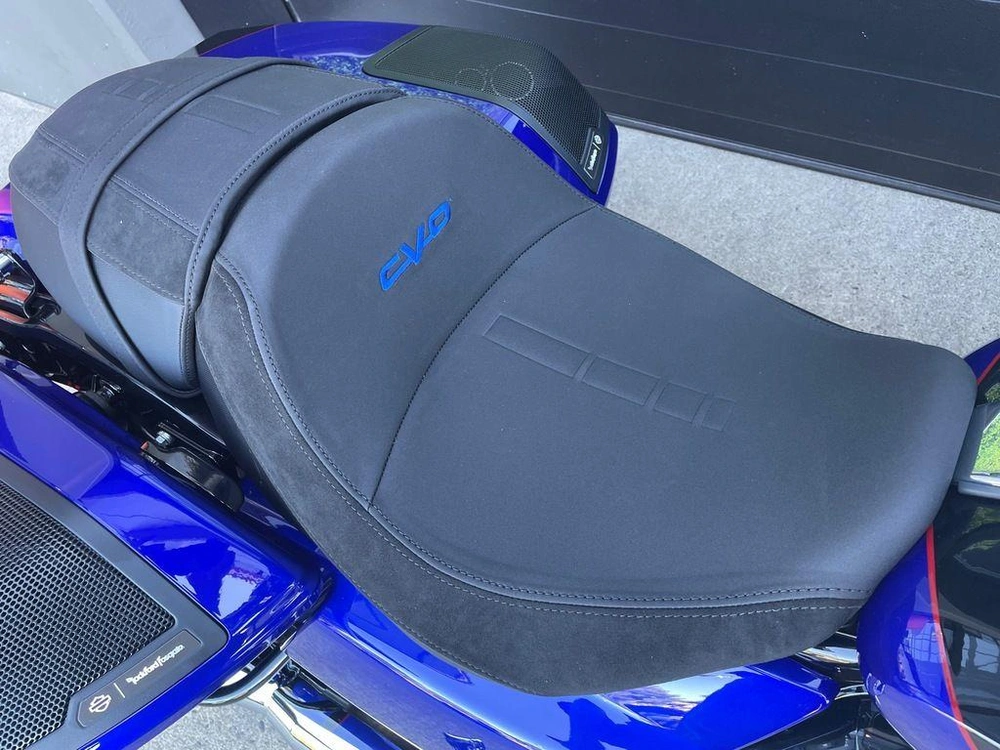 2025 Harley-davidson Flhxse - Cvo™ Street Glide™ alt