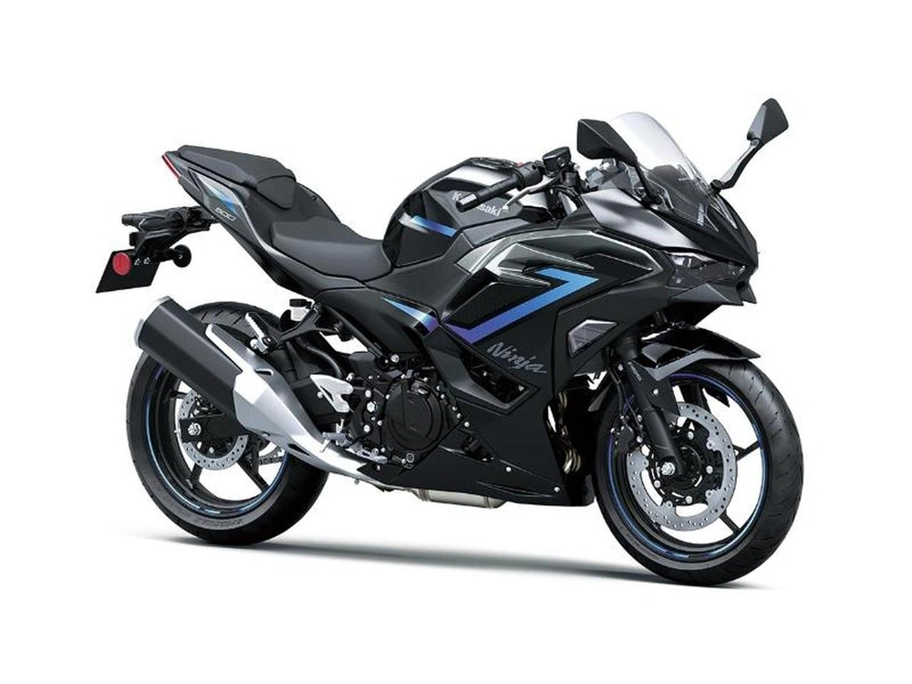 2025 Kawasaki Ninja 500 Se alt