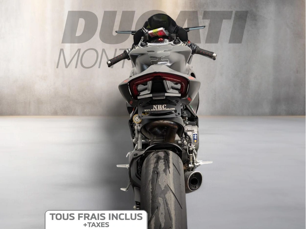 Ducati Panigale V2 2025 alt