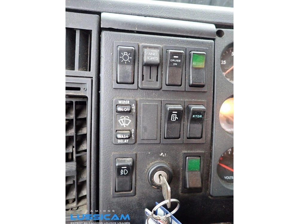 Freightliner Fl80 1999