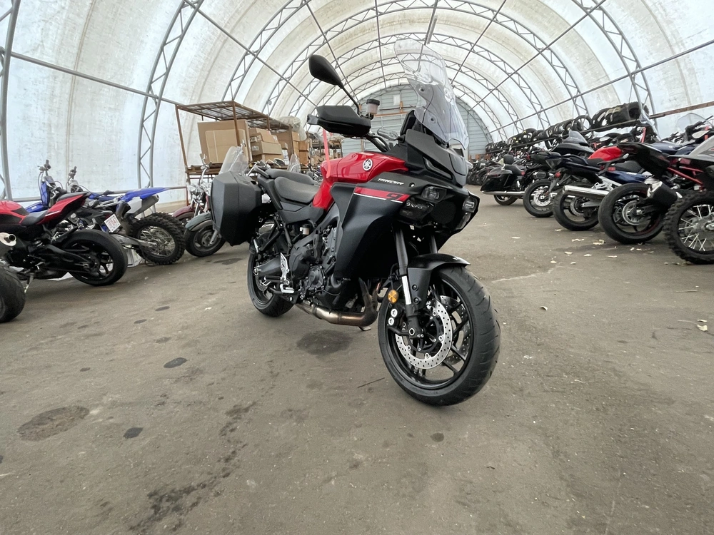 2025 Yamaha Tracer 9 Amt alt