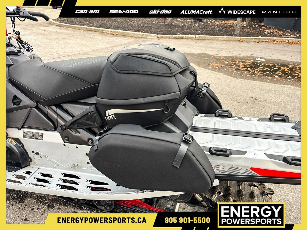 2024 Ski-doo Mxz Xrs 850 137 Ir Sas 10.25 alt