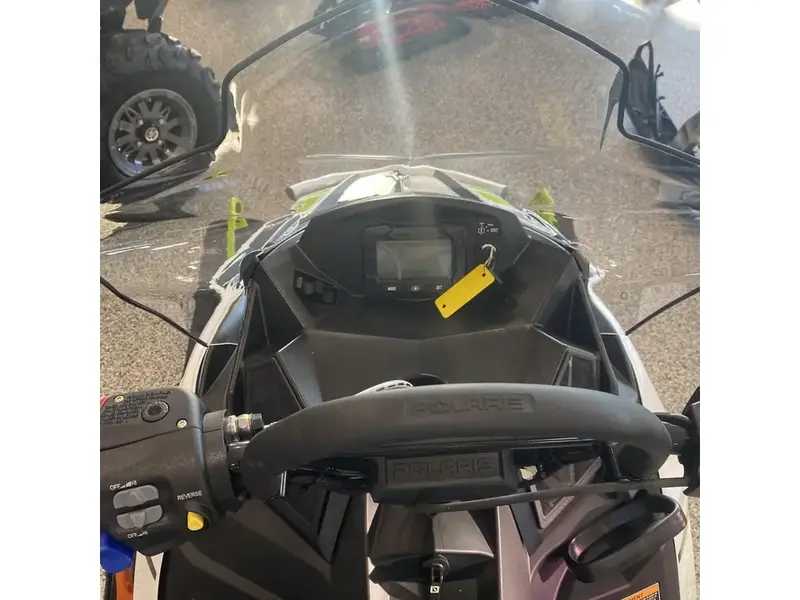 2025 Polaris 550 VOYAGEUR 155