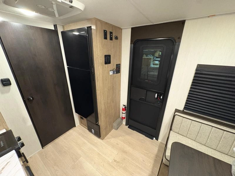 2026 Cherokee Wolf Pup 16 Cm alt