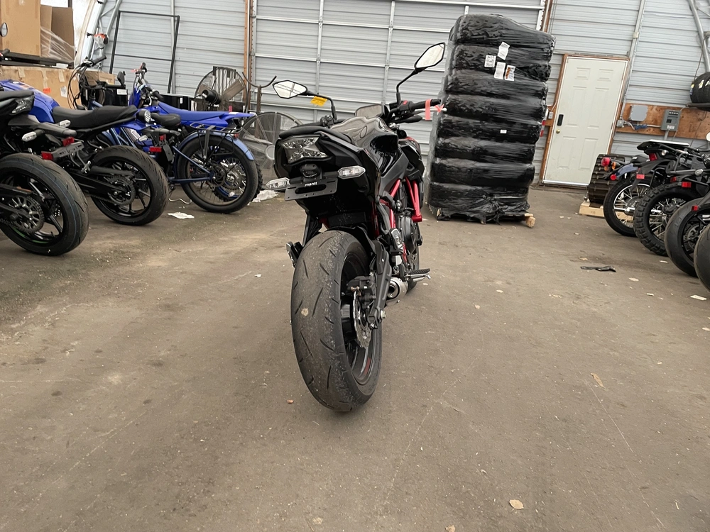 2025 Kawasaki Z650 Abs alt