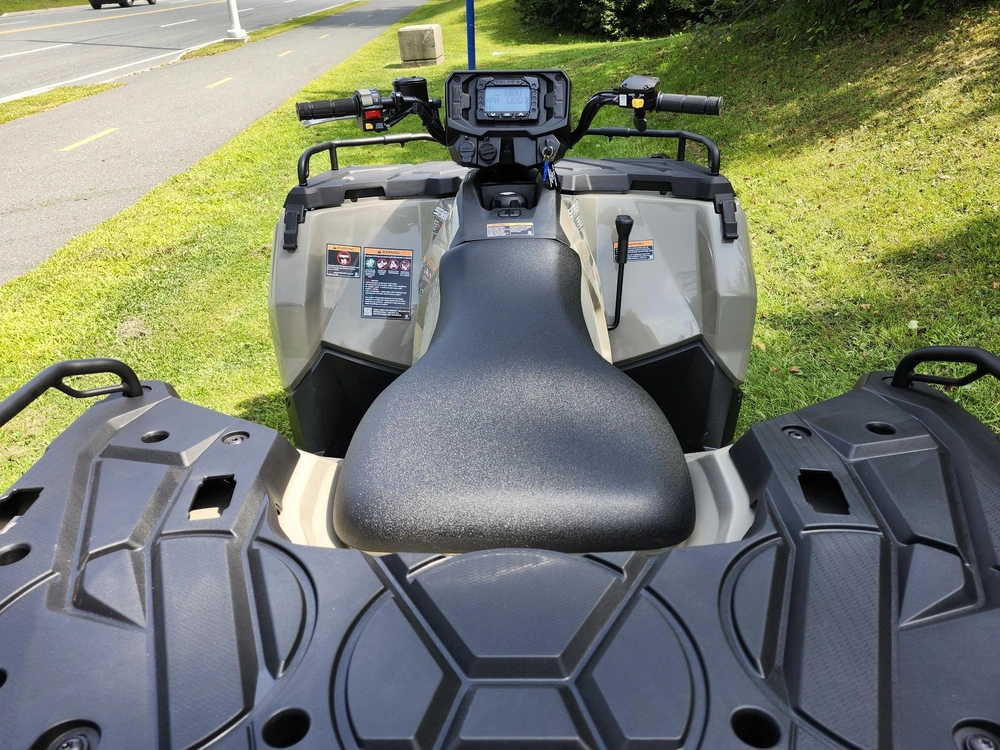 Polaris Sportsman 570 Eps - Desert Sand | 🏞️ Comparable Can-am Outlander & Kodiak 🏞️ 2026 alt