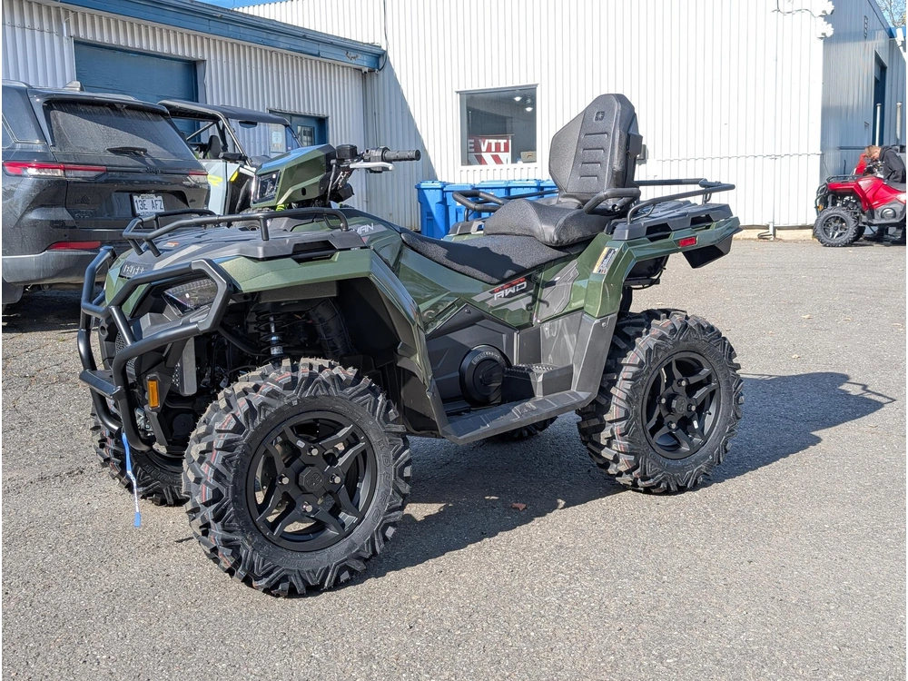 Polaris Sportsman Touring 570 Premium Treeline | A26sdz57ab 🛠️direction Assistée Eps Touring Vtt 2 Places 🛠️ 2026 alt