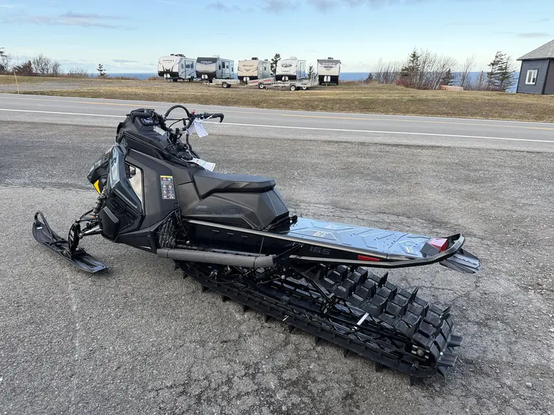 2026 Polaris S26TGM9BS 9R PRO RMK 165