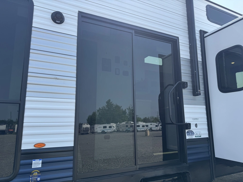 Palomino Puma (park) 402lft 2026 alt