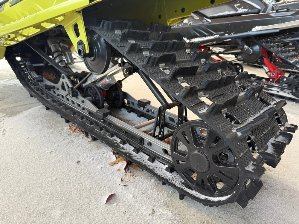 2025 Ski-doo Backcountry X-rs (43") 850 E-tec Turbo R (uzs5) alt