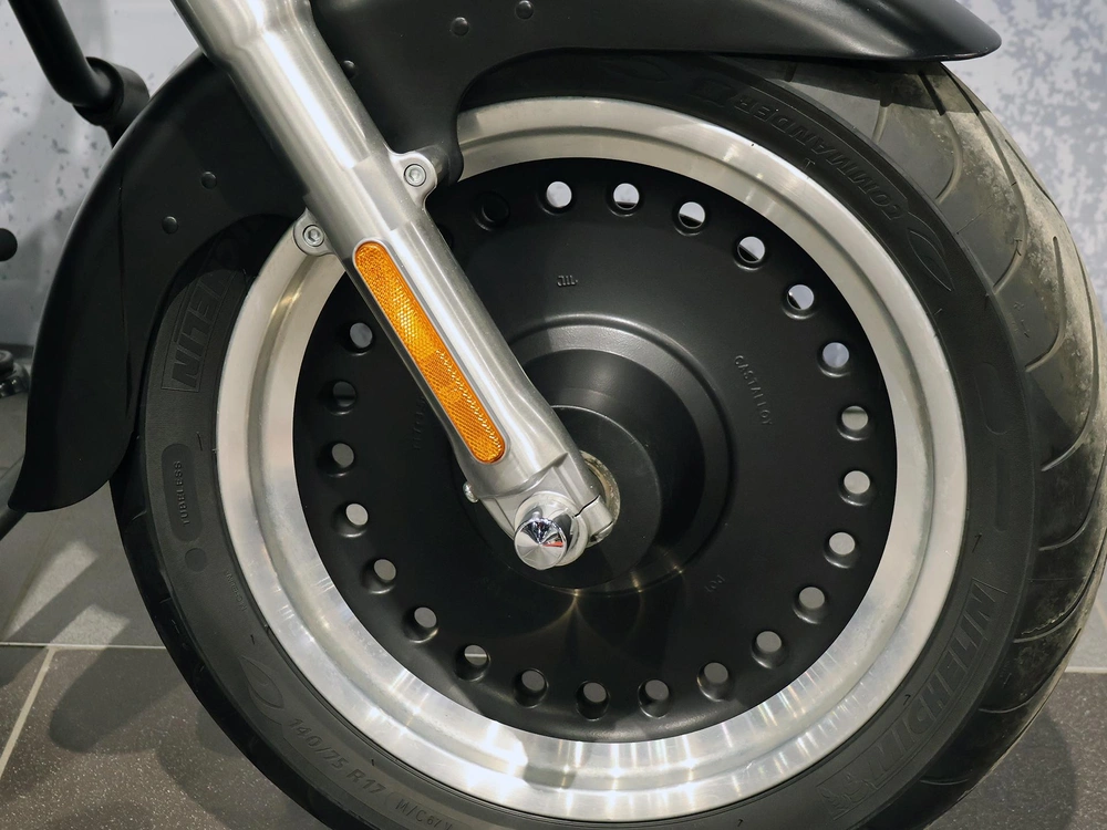 Harley-davidson Fat Boy Lo Flstfb 2010 alt