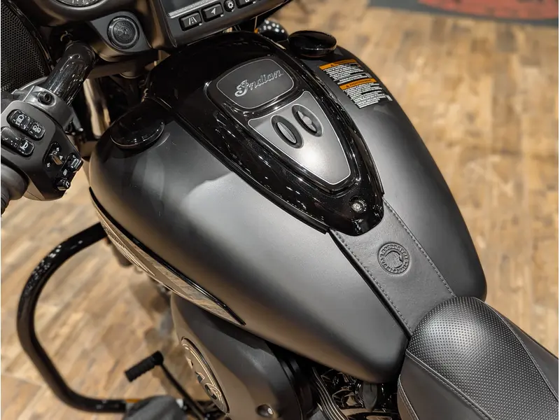 2026 Indian Motorcycle Chieftain Dark Horse + PowerBand Audio Package // Black Smoke