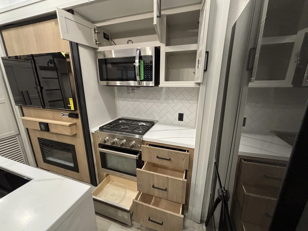 Forest River Sierra 41duplex 2026 alt