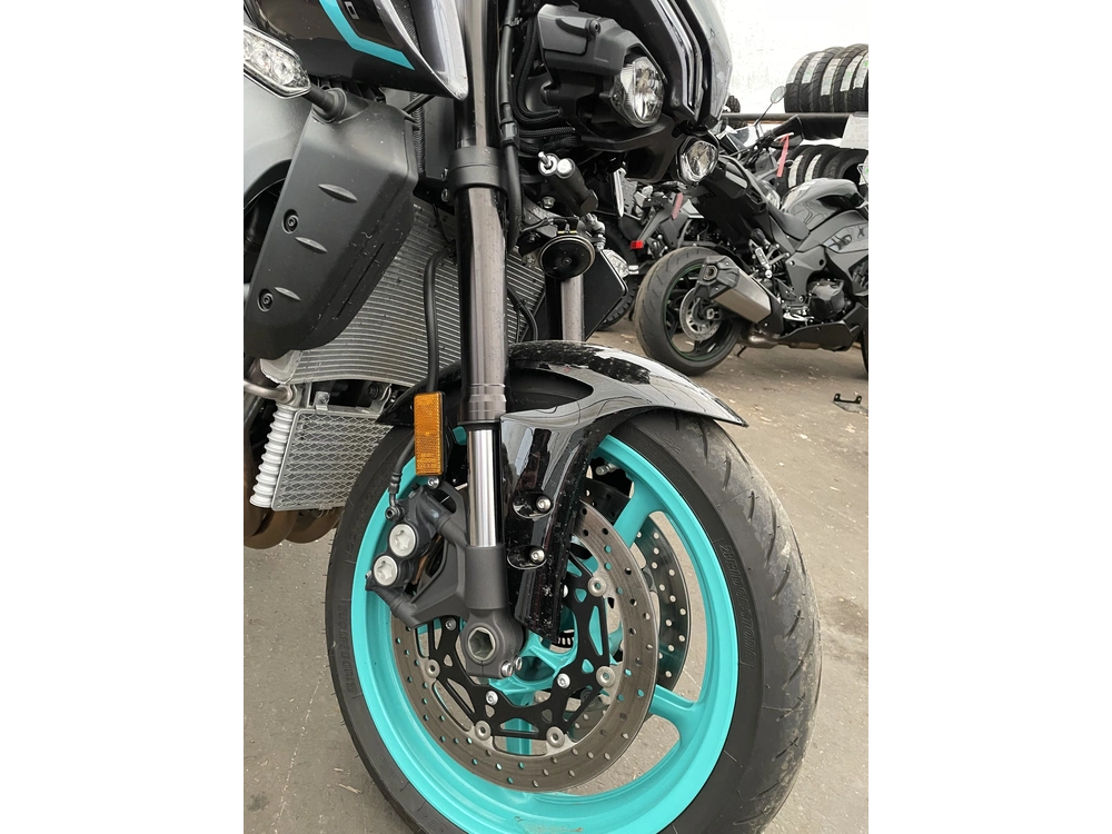 2024 Yamaha Mt-10 alt