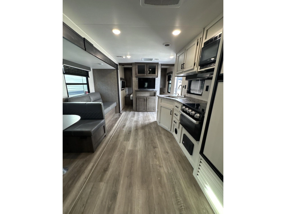 2021 Highland Ridge Rv Open Range 26bhs alt