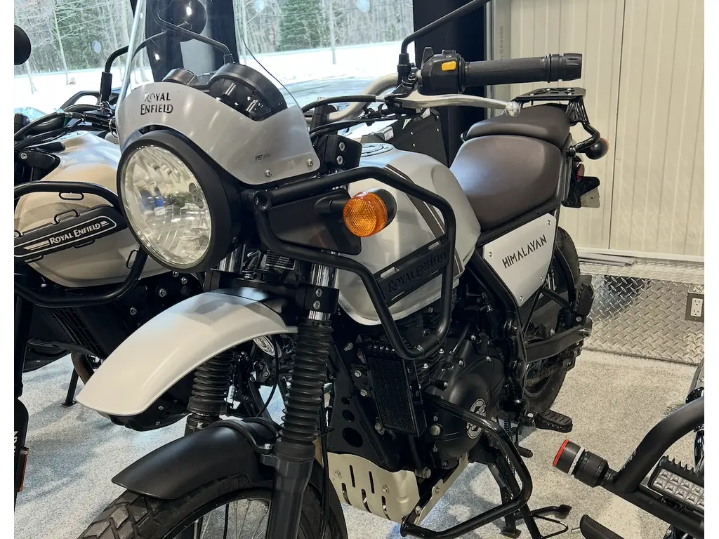 2022 Royal Enfield HIMALAYAN 411
