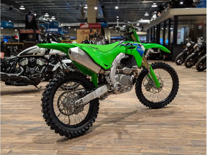 Kawasaki KX250 // Lime Green 2026