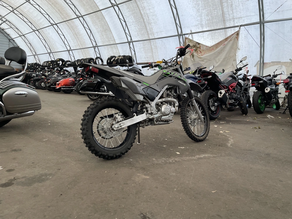 2025 Kawasaki Klx140r L alt