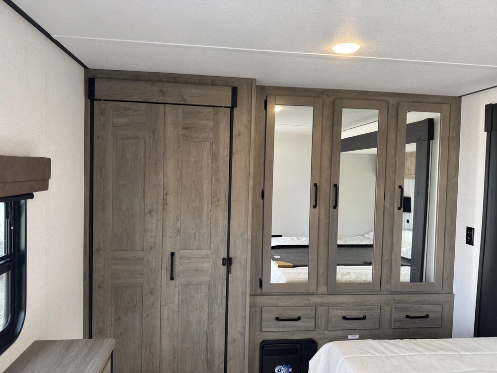 Palomino Puma (park) 402lft 2026 alt