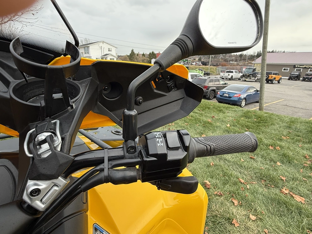 2024 Can-am Outlander Max Xt 700 alt