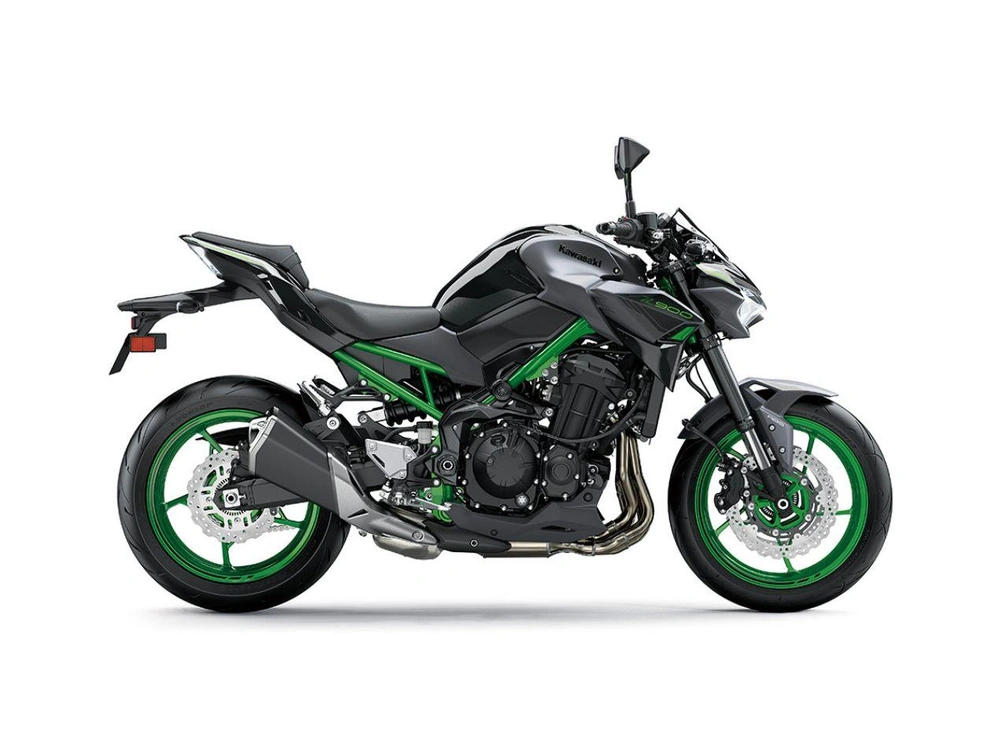 Kawasaki Z900 2026 alt