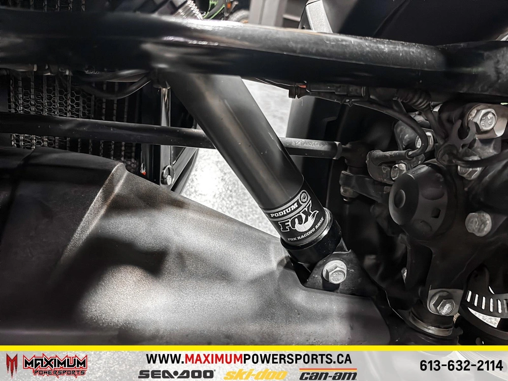 Can-am Spyder Sts Sm5 2014 alt