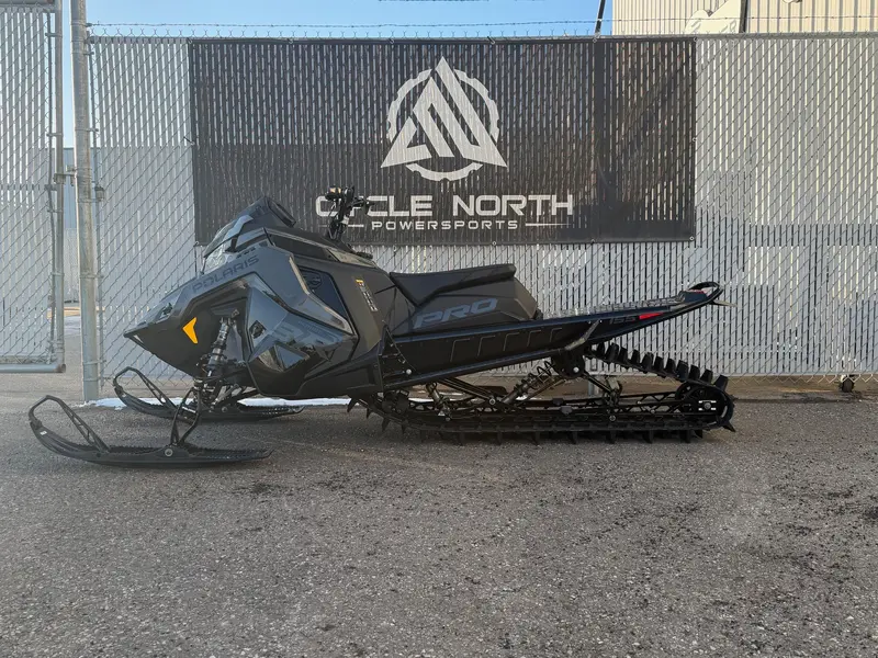 2025 Polaris 9R PRO RMK 155"
