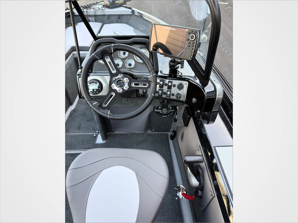 2026 Smoker-craft Ultima 172 Dc alt