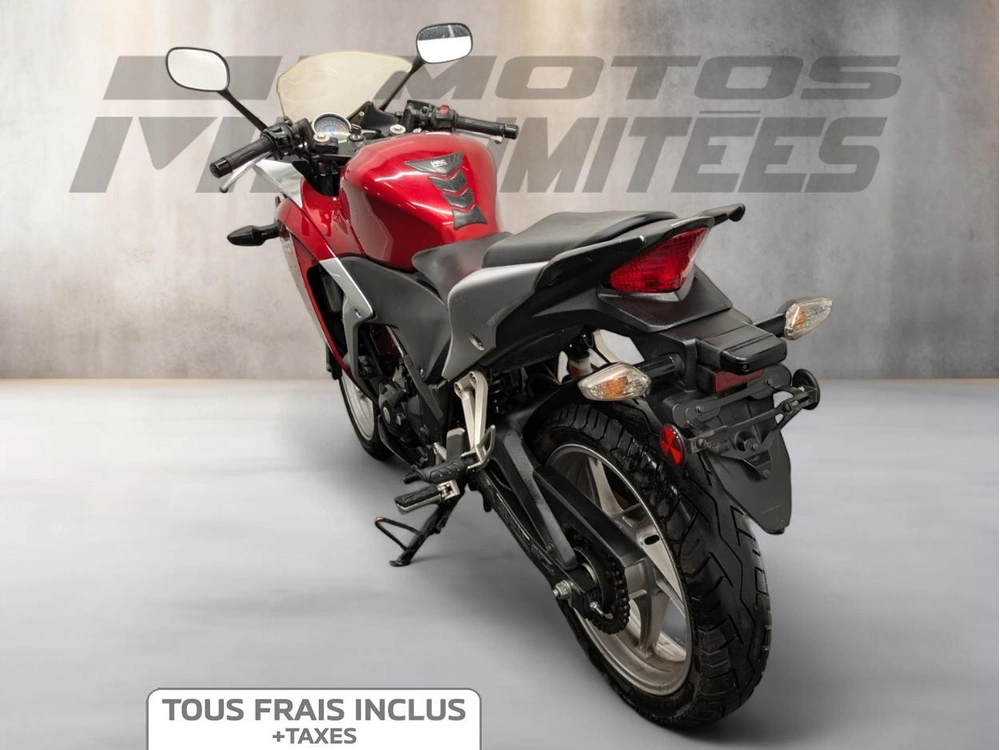 Honda Cbr250r 2011 alt