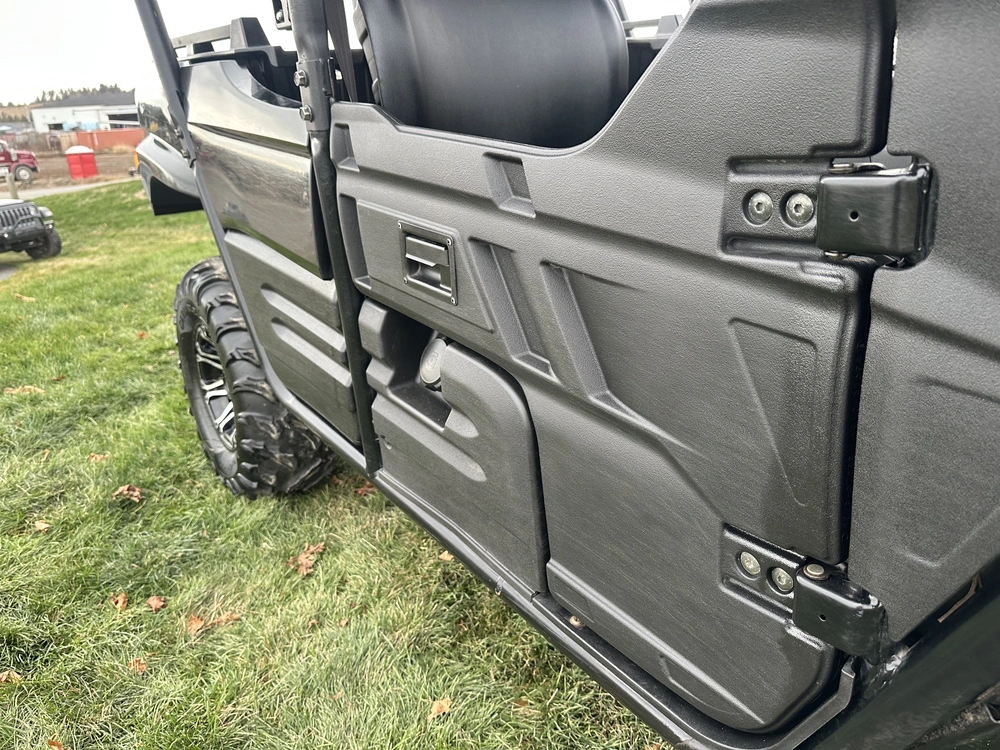 2015 Kawasaki Teryx alt