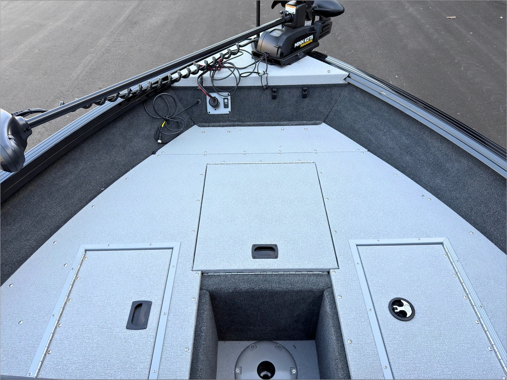 2026 Smoker-craft Ultima 172 Dc alt