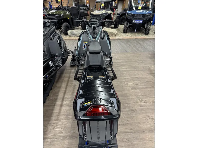 2026 Polaris 850 RMK PRO 165