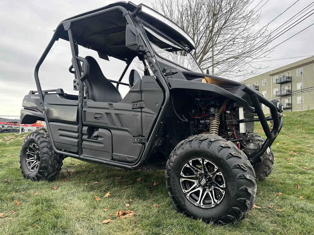 2015 Kawasaki Teryx alt
