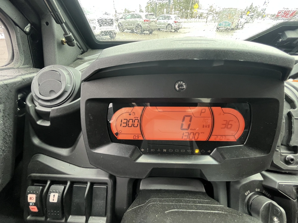 Can-am Defender Ltd Cab Hd10 2025 alt