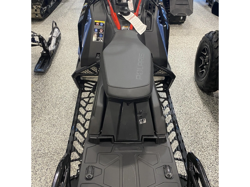 2024 Polaris Prostar S4 Voyageur 146 alt