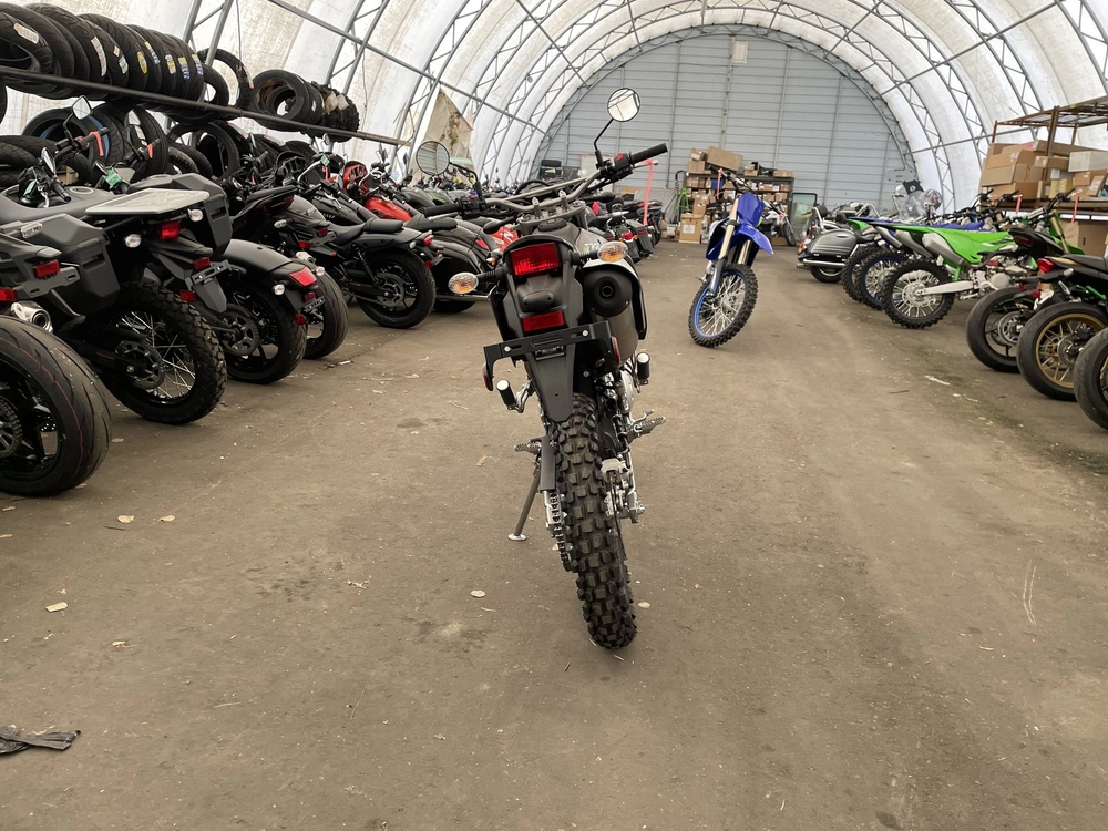 2025 Kawasaki Klx230 alt