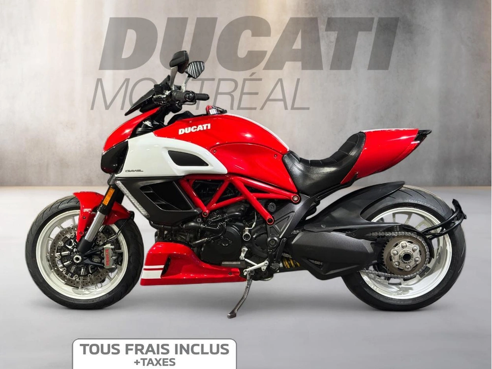 Ducati Diavel Corse 2013 alt