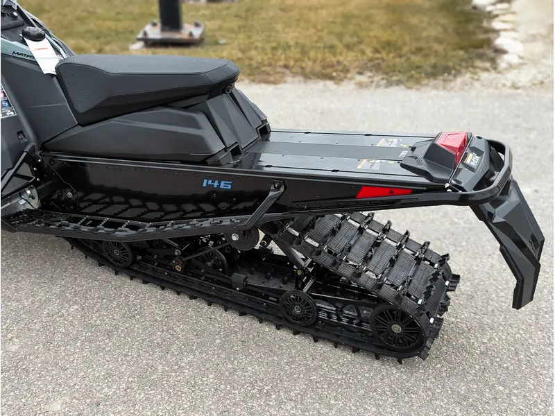 2026 Polaris 850 Switchback XC 146 // Hemlock Blue/Black/Velocity Blue