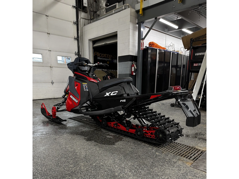 Polaris 850 Switchback Xc 146 2024 alt