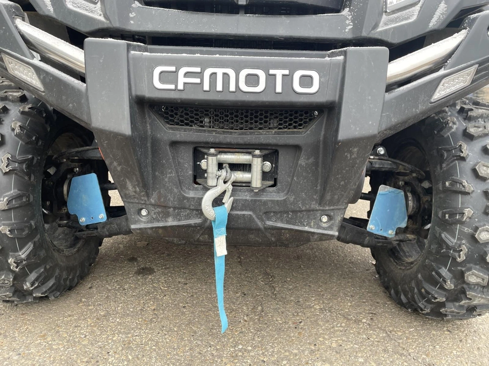 2022 Cfmoto Uforce 800 alt