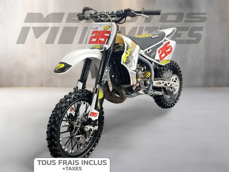 2021 Cobra CX65 thumbnail 4