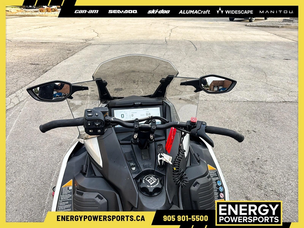 2024 Ski-doo Mxz Xrs 850 137 Ir Sas 10.25 alt