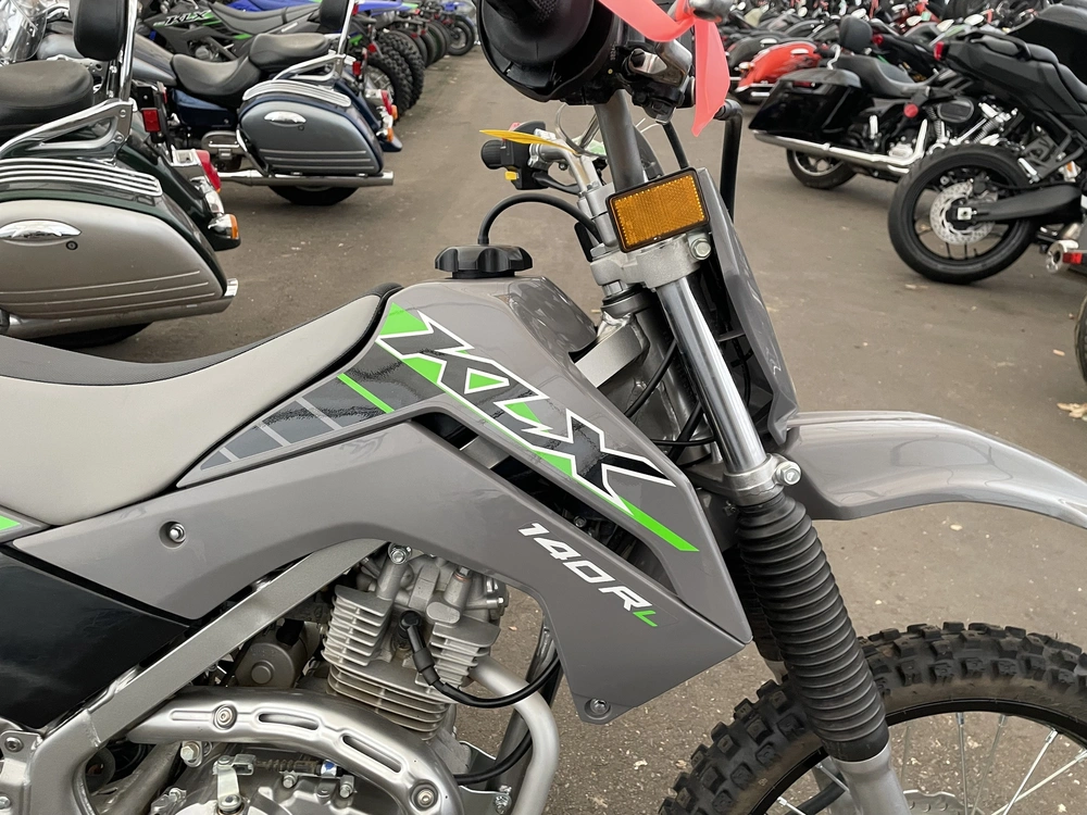 2025 Kawasaki Klx140r L alt