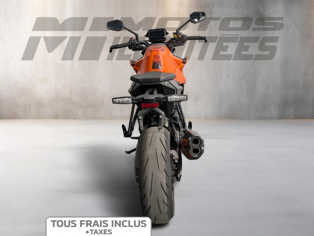 Ktm 990 Duke 2024 alt