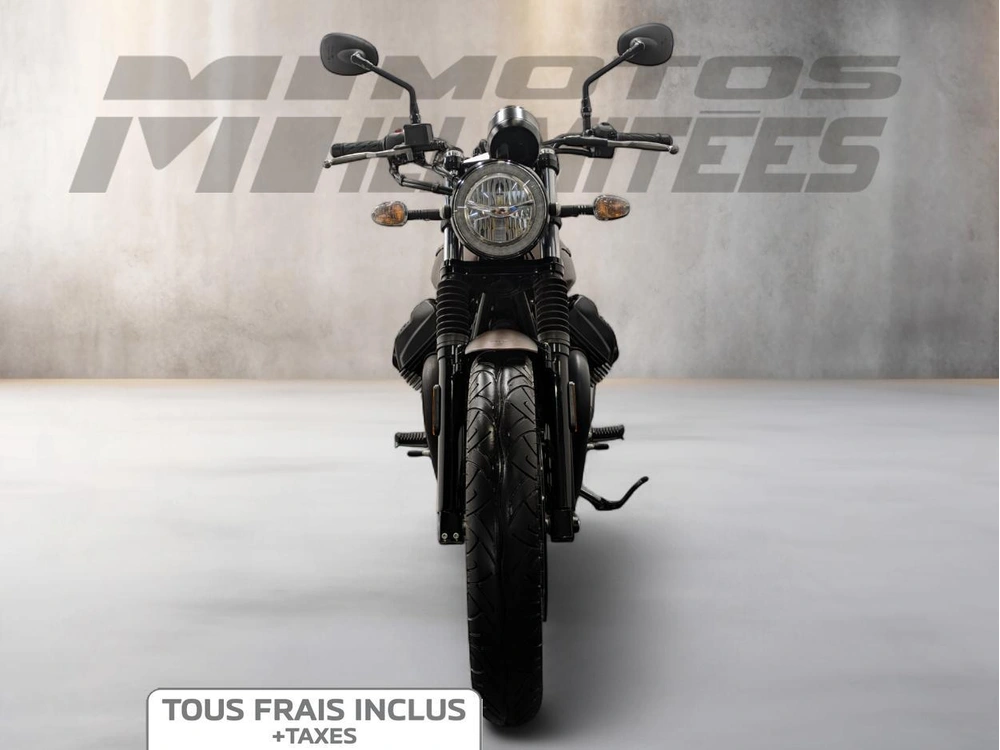 Moto Guzzi V7 Iii Stone 2019 alt